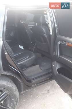 Внедорожник / Кроссовер Audi Q7 2006 в 