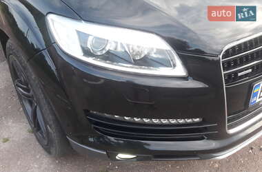 Внедорожник / Кроссовер Audi Q7 2006 в 