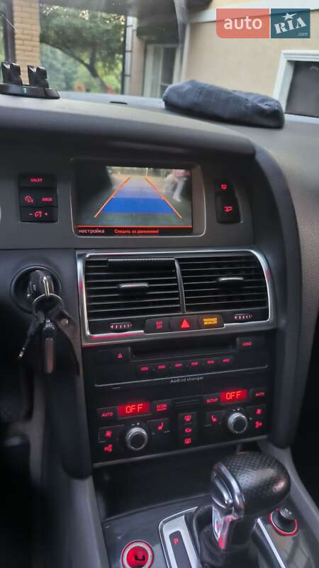 Позашляховик / Кросовер Audi Q7 2007 в Житомирі фото 23 Позашляховик / Кросовер Audi Q7 2007 в Житомирі