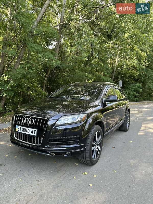 Внедорожник / Кроссовер Audi Q7 2011 в Полтаве