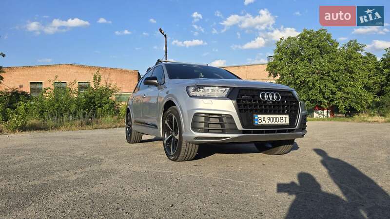 Позашляховик / Кросовер Audi Q7 2018 в Кропивницькому