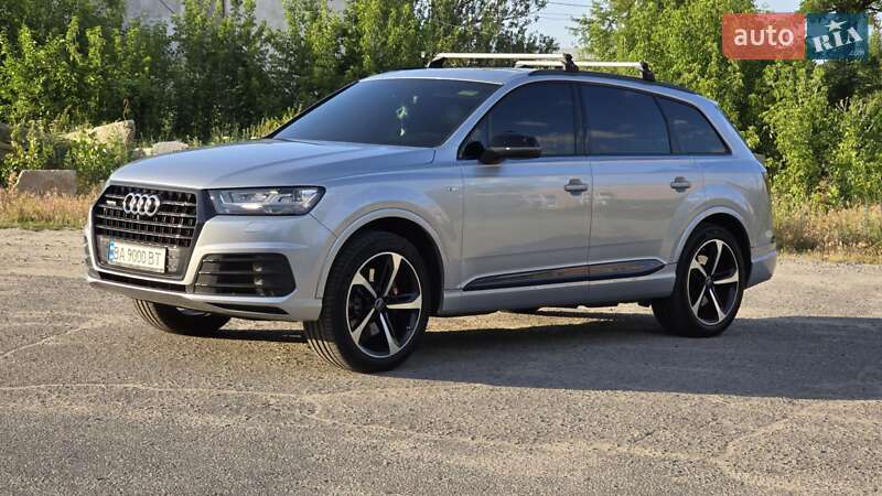 Позашляховик / Кросовер Audi Q7 2018 в Кропивницькому