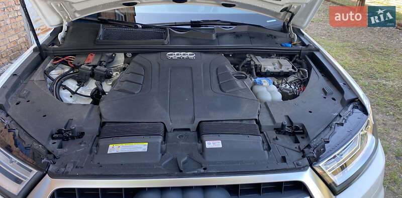 Позашляховик / Кросовер Audi Q7 2016 в Дніпрі фото 16 Позашляховик / Кросовер Audi Q7 2016 в Дніпрі