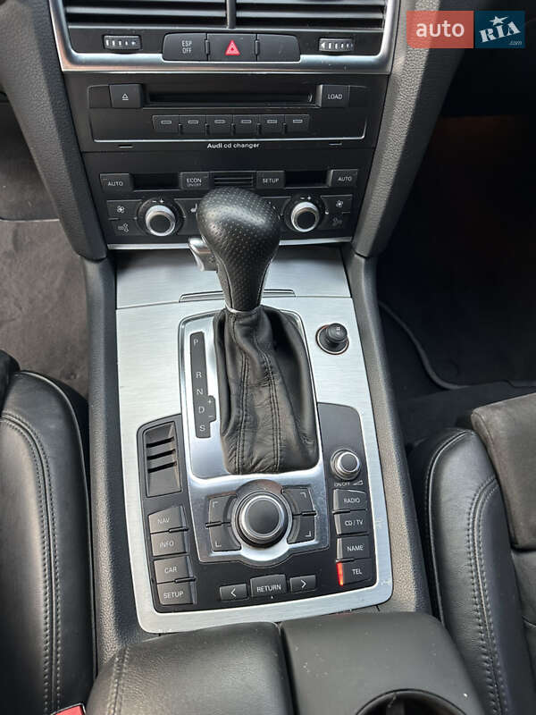 Внедорожник / Кроссовер Audi Q7 2006 в Киеве