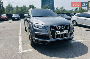 Внедорожник / Кроссовер Audi Q7 2010 в Киеве