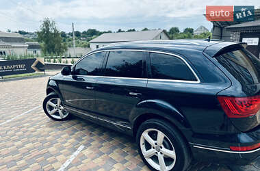 Позашляховик / Кросовер Audi Q7 2011 в 