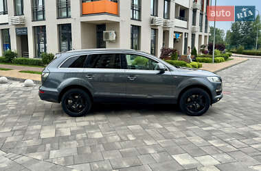 Внедорожник / Кроссовер Audi Q7 2008 в 