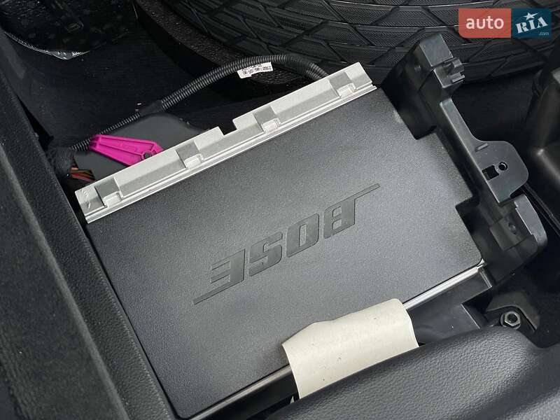 Позашляховик / Кросовер Audi Q7 2017 в Києві