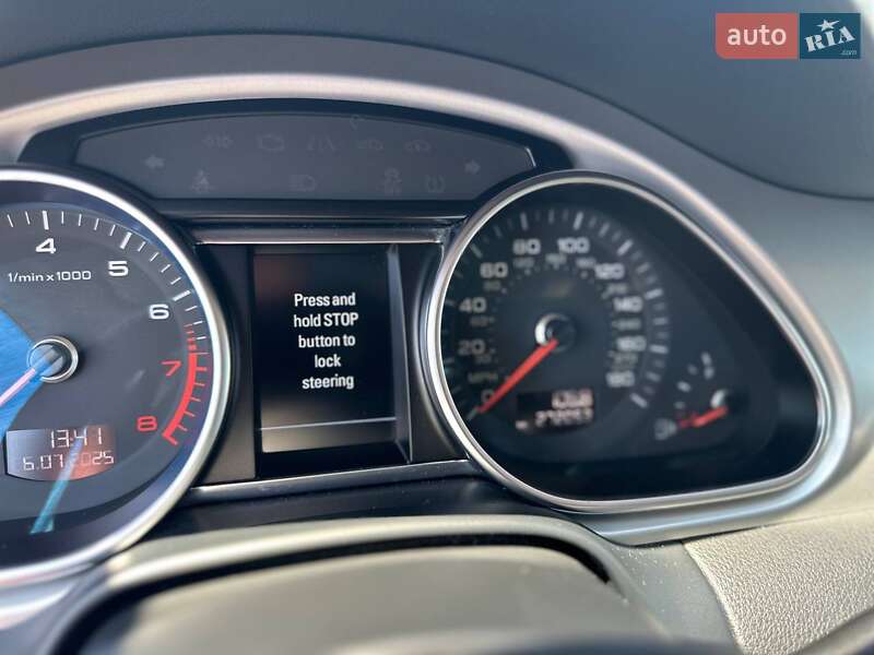 Внедорожник / Кроссовер Audi Q7 2013 в Киеве