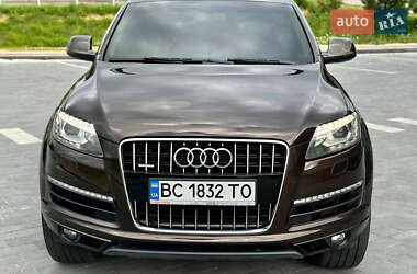 Внедорожник / Кроссовер Audi Q7 2012 в 