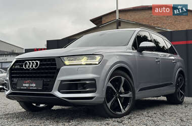 Внедорожник / Кроссовер Audi Q7 2019 в 