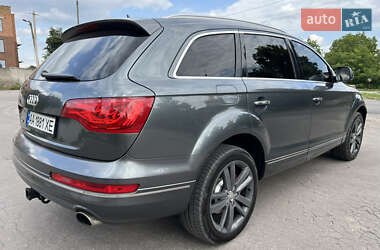 Внедорожник / Кроссовер Audi Q7 2012 в 