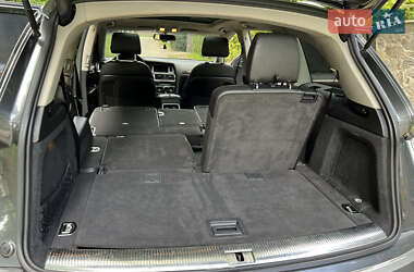 Внедорожник / Кроссовер Audi Q7 2012 в 