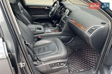 Внедорожник / Кроссовер Audi Q7 2012 в 