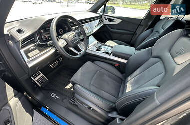 Внедорожник / Кроссовер Audi Q7 2022 в 