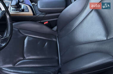 Внедорожник / Кроссовер Audi Q7 2016 в 