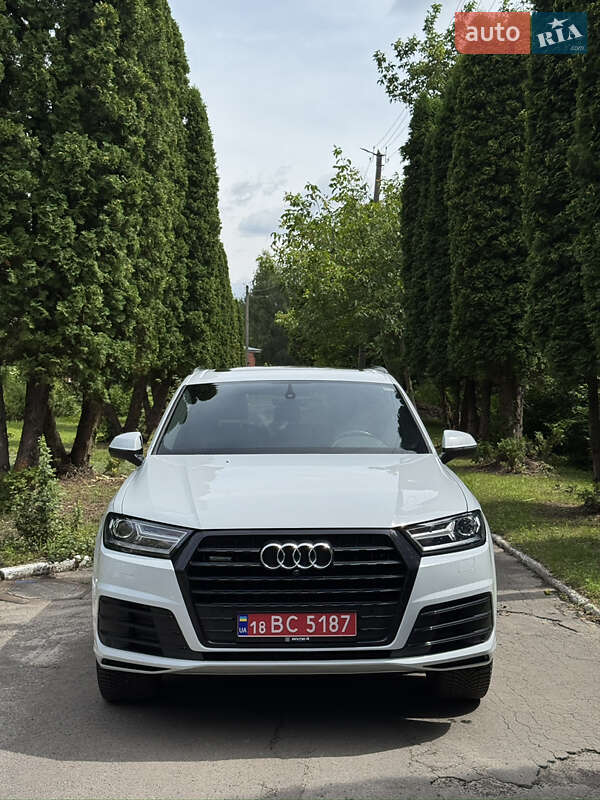 Audi Q7 2017