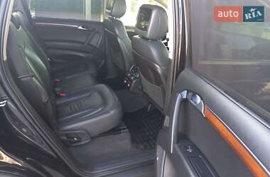 Внедорожник / Кроссовер Audi Q7 2014 в 