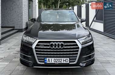 Внедорожник / Кроссовер Audi Q7 2015 в Киеве