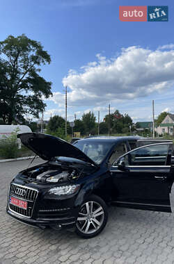 Внедорожник / Кроссовер Audi Q7 2014 в 