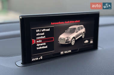 Внедорожник / Кроссовер Audi Q7 2015 в 