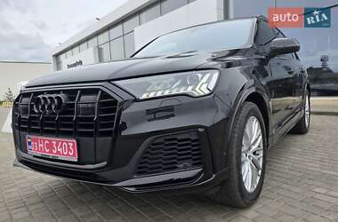 Позашляховик / Кросовер Audi Q7 2020 в Луцьку