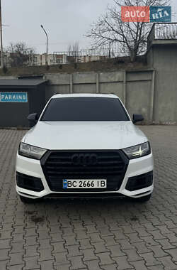 Позашляховик / Кросовер Audi Q7 2016 в Дрогобичі