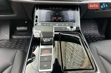 Внедорожник / Кроссовер Audi Q7 2021 в 