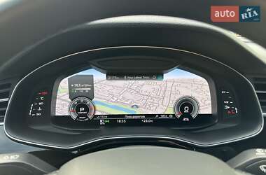 Внедорожник / Кроссовер Audi Q7 2021 в 