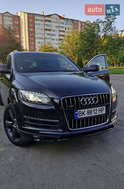 Внедорожник / Кроссовер Audi Q7 2014 в 