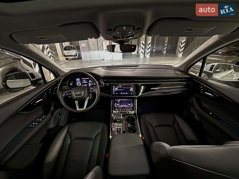 Внедорожник / Кроссовер Audi Q7 2023 в Киеве