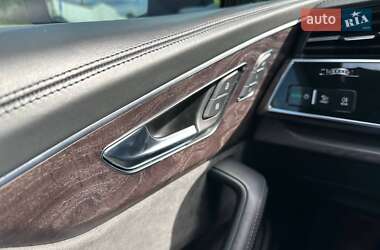 Внедорожник / Кроссовер Audi Q7 2020 в 