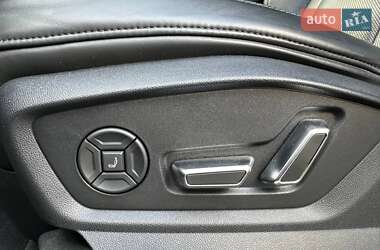 Внедорожник / Кроссовер Audi Q7 2020 в 