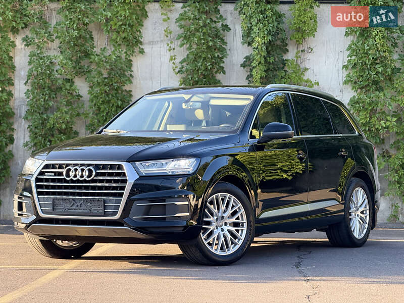 Audi Q7 2015