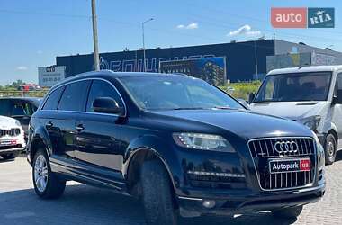 Внедорожник / Кроссовер Audi Q7 2011 в 