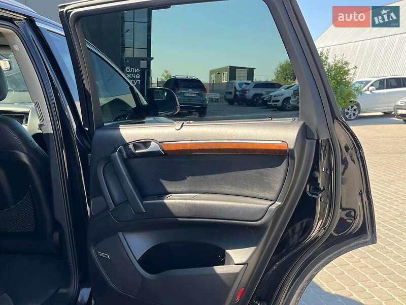 Внедорожник / Кроссовер Audi Q7 2011 в Львове