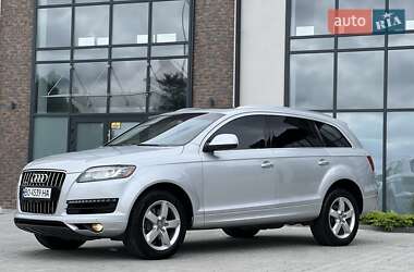 Внедорожник / Кроссовер Audi Q7 2012 в 