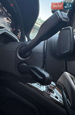 Внедорожник / Кроссовер Audi Q7 2017 в 