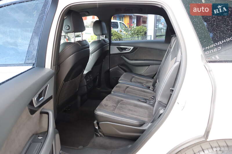 Внедорожник / Кроссовер Audi Q7 2016 в Львове фото 36 Внедорожник / Кроссовер Audi Q7 2016 в Львове