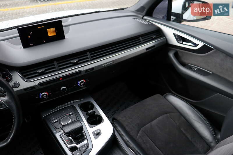 Внедорожник / Кроссовер Audi Q7 2016 в Львове фото 39 Внедорожник / Кроссовер Audi Q7 2016 в Львове
