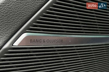Внедорожник / Кроссовер Audi Q7 2023 в 