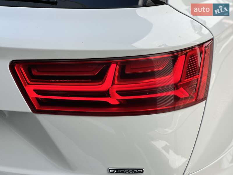 Внедорожник / Кроссовер Audi Q7 2019 в Киеве
