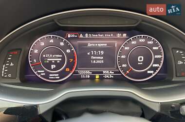 Внедорожник / Кроссовер Audi Q7 2019 в 