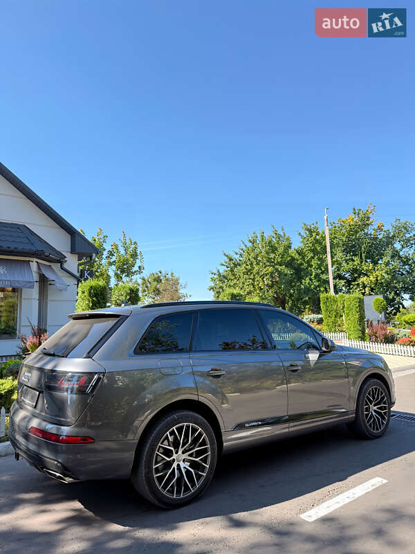 Audi Q7 2018
