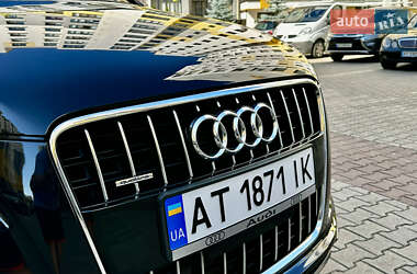 Внедорожник / Кроссовер Audi Q7 2015 в 