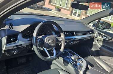 Внедорожник / Кроссовер Audi Q7 2019 в 