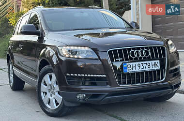 Внедорожник / Кроссовер Audi Q7 2013 в 