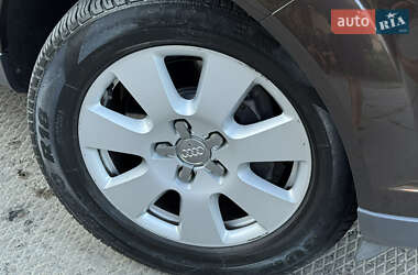Внедорожник / Кроссовер Audi Q7 2013 в 