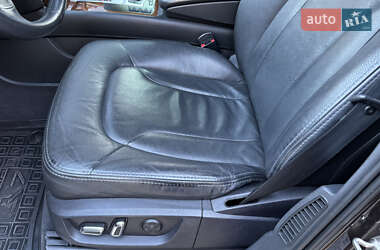 Внедорожник / Кроссовер Audi Q7 2013 в 