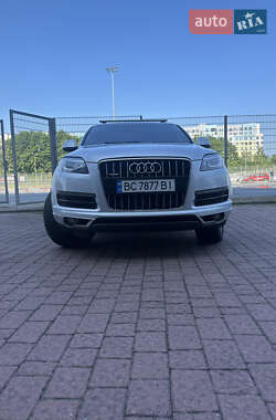 Внедорожник / Кроссовер Audi Q7 2010 в 